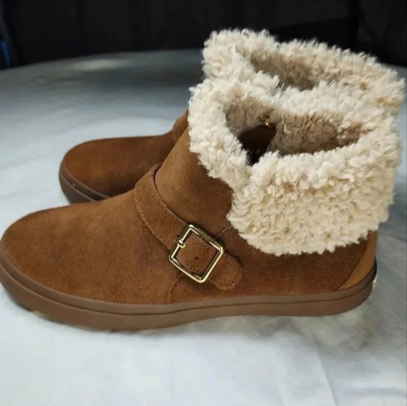 Cole Haan Nantucket Cozy Ankle Fur Buckle Strap Cowhide Like Fabric Women Boot 7 - Picture 5 of 13